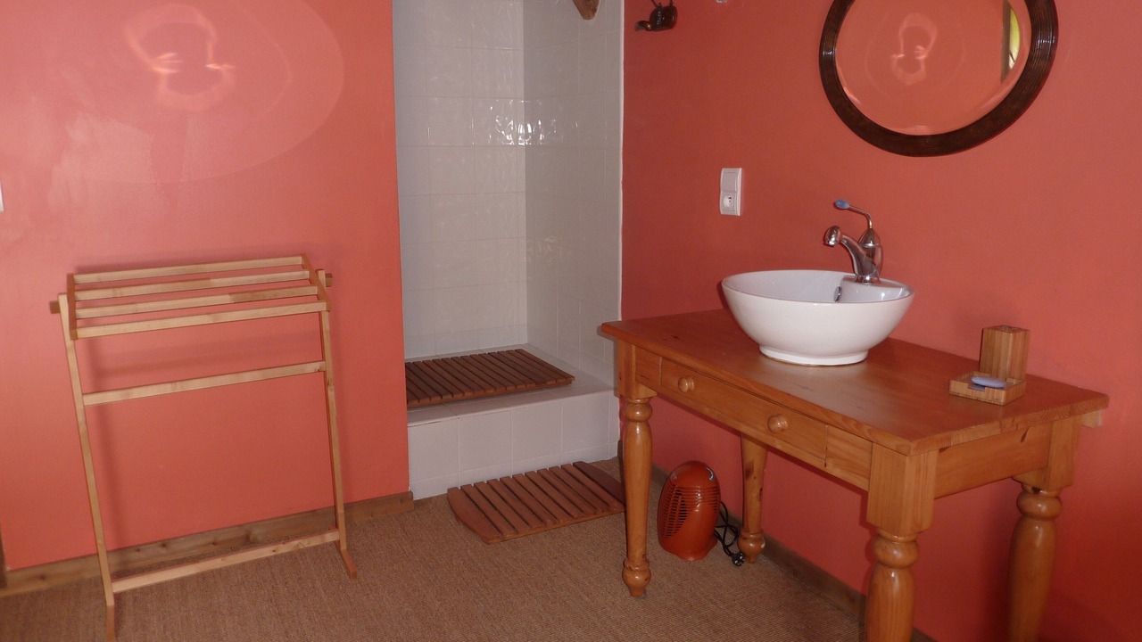 Photo of Bathroom in Campan