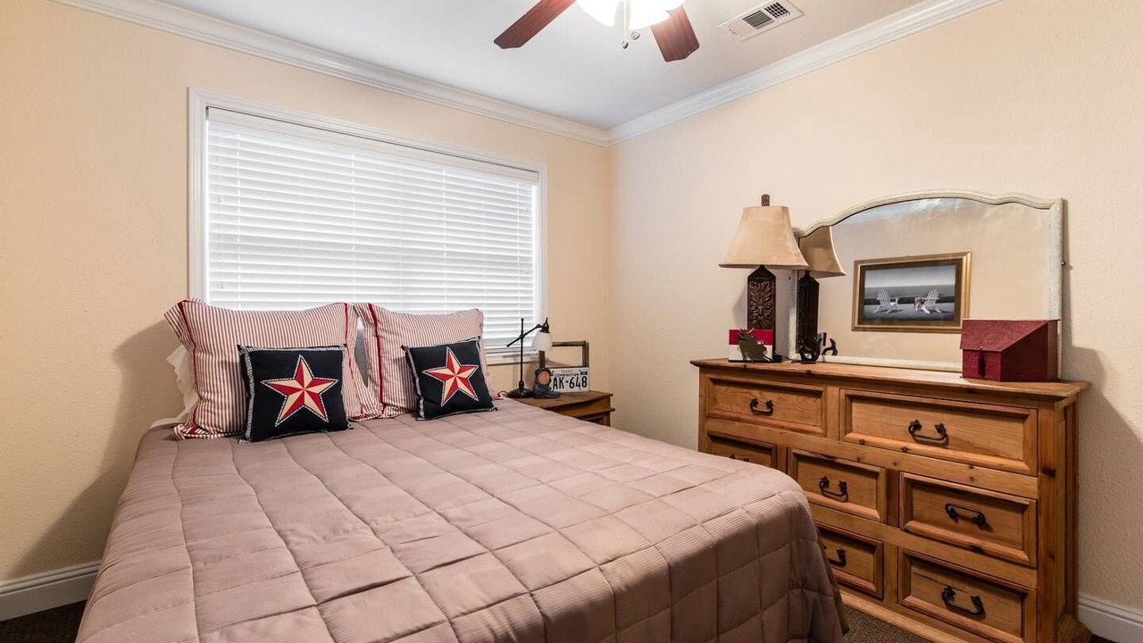 Photo of Bedroom in Ovilla