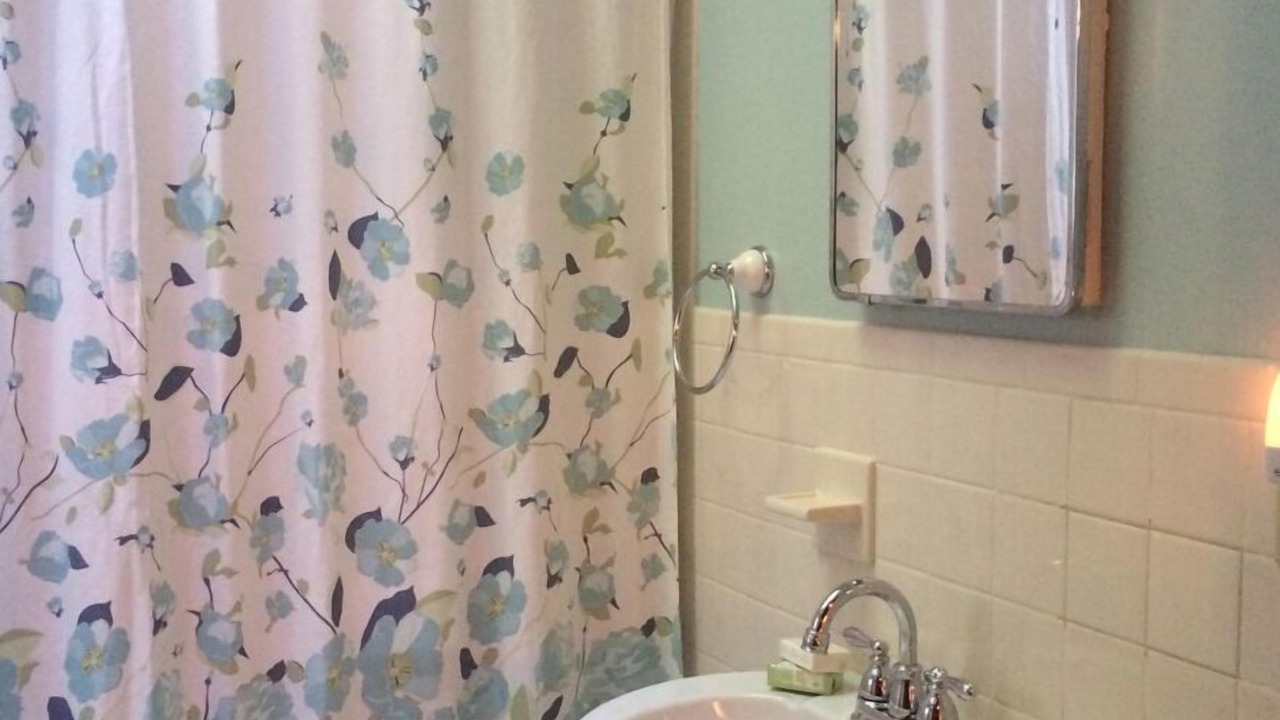 Photo of Bathroom in Naples