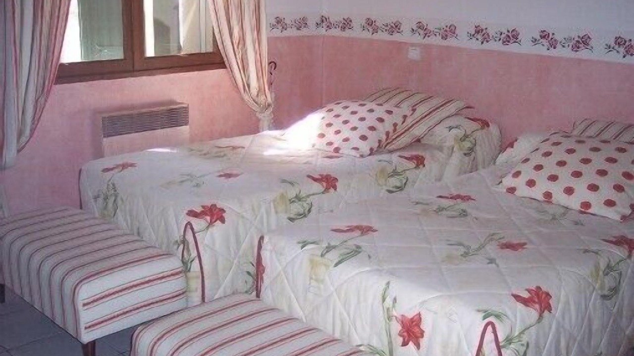 Photo of Bedroom in Eyguieres