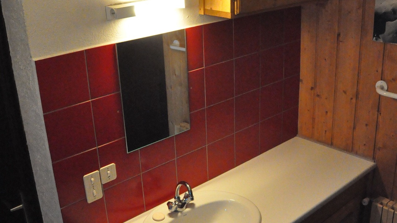 Photo of Bathroom in Le Tour