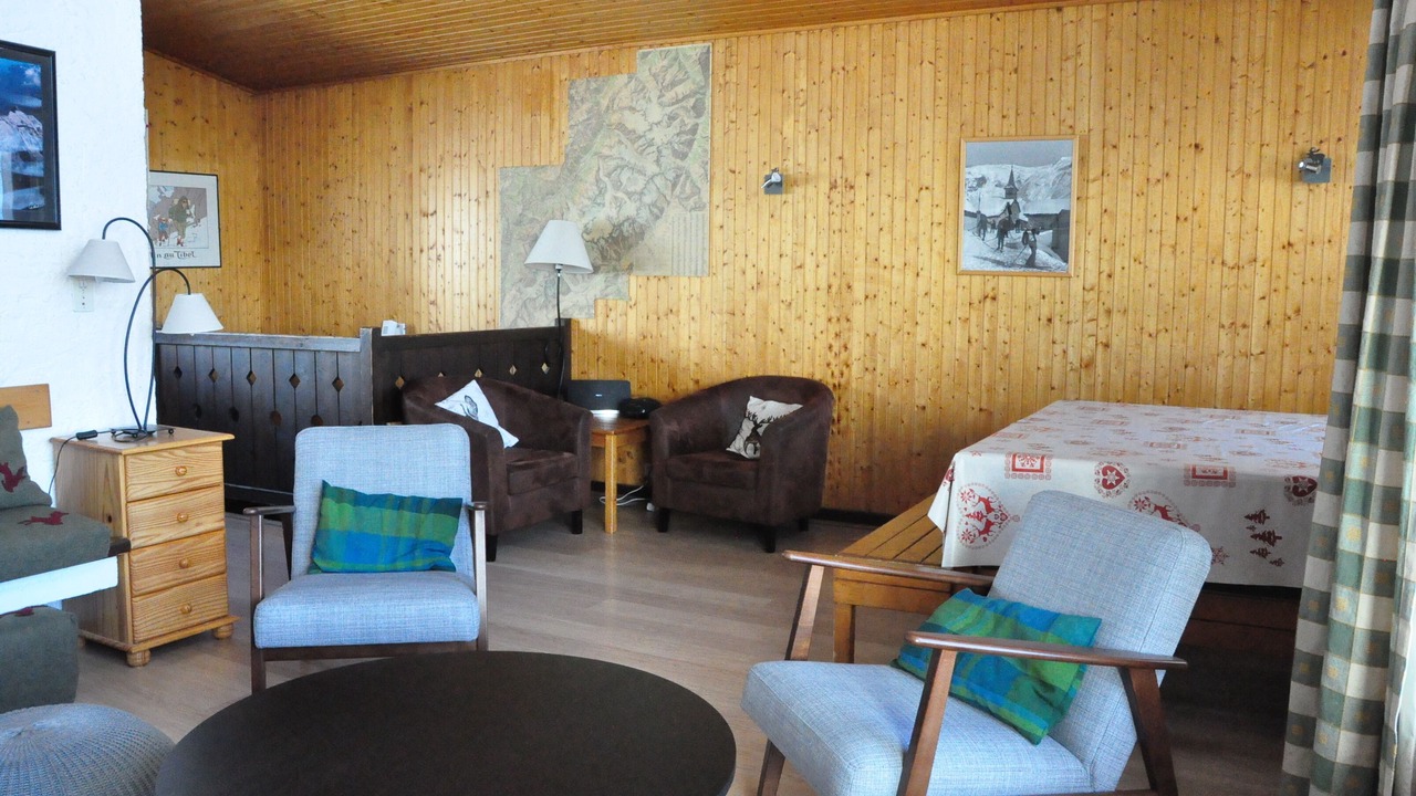 Photo of Others in Le Tour