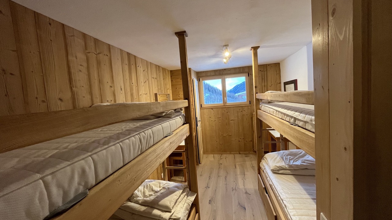 Photo of Bedroom in Le Tour