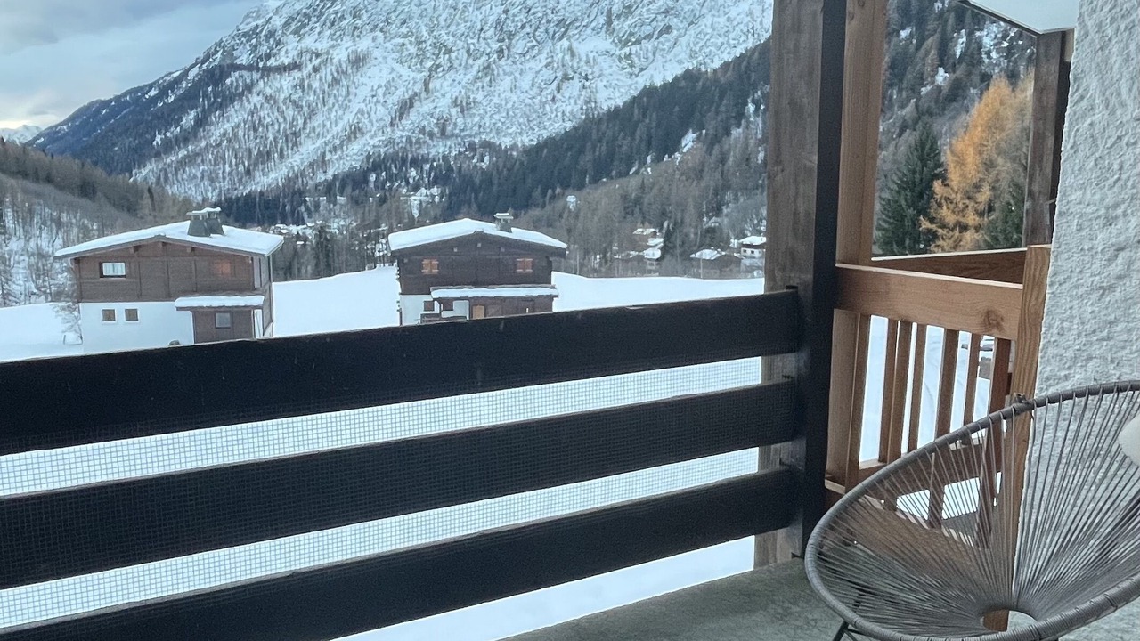 Photo of Outdoor in Le Tour