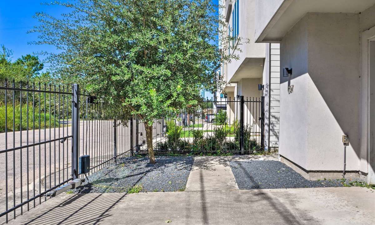 Photo of Outdoor in South Central Houston
