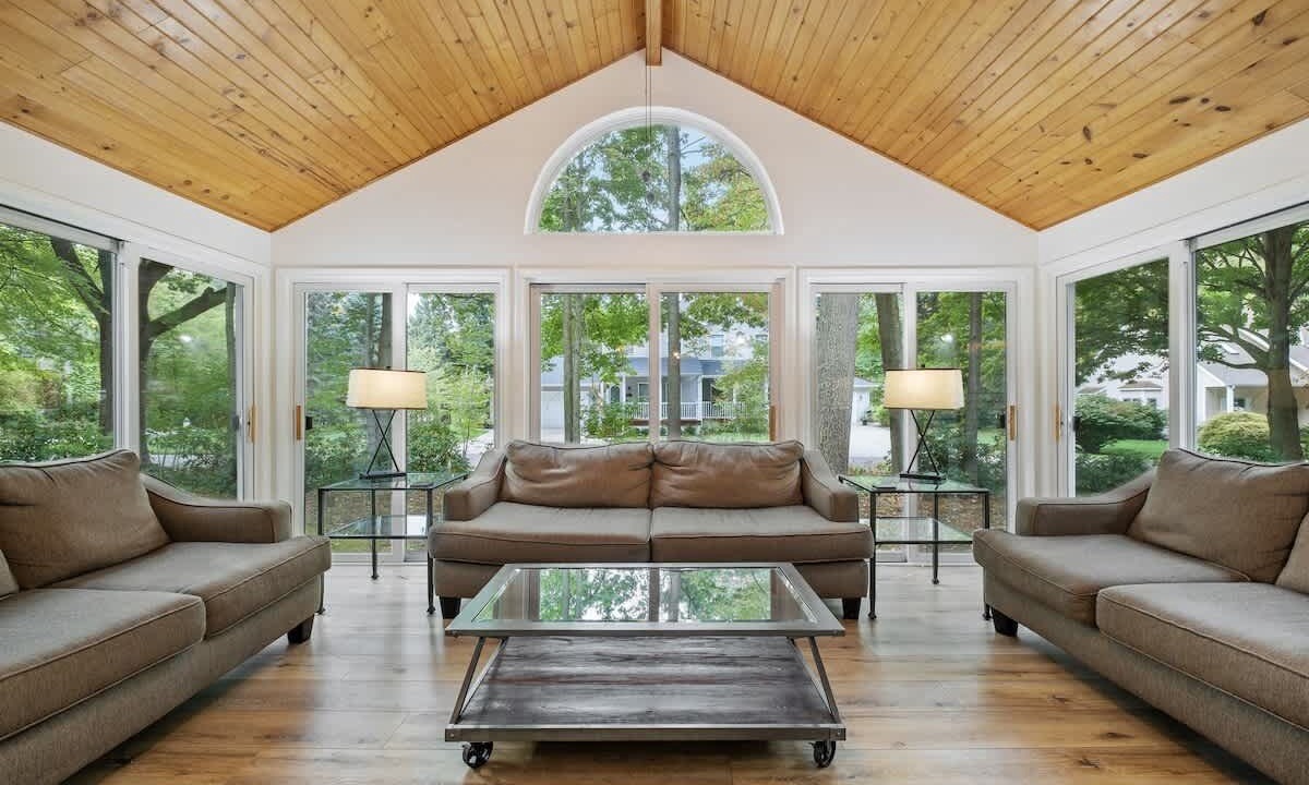Photo of Bedroom in Saugatuck