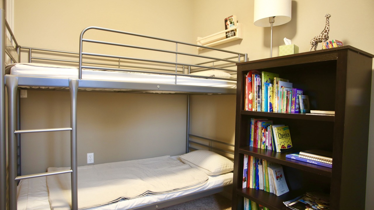 Photo of Bedroom in Happy Valley