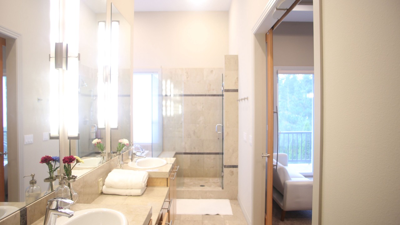 Photo of Bathroom in Happy Valley