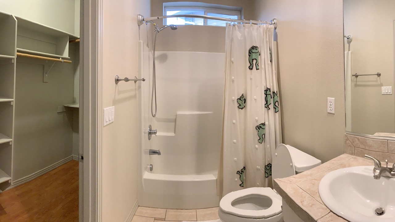 Photo of Bathroom in Happy Valley
