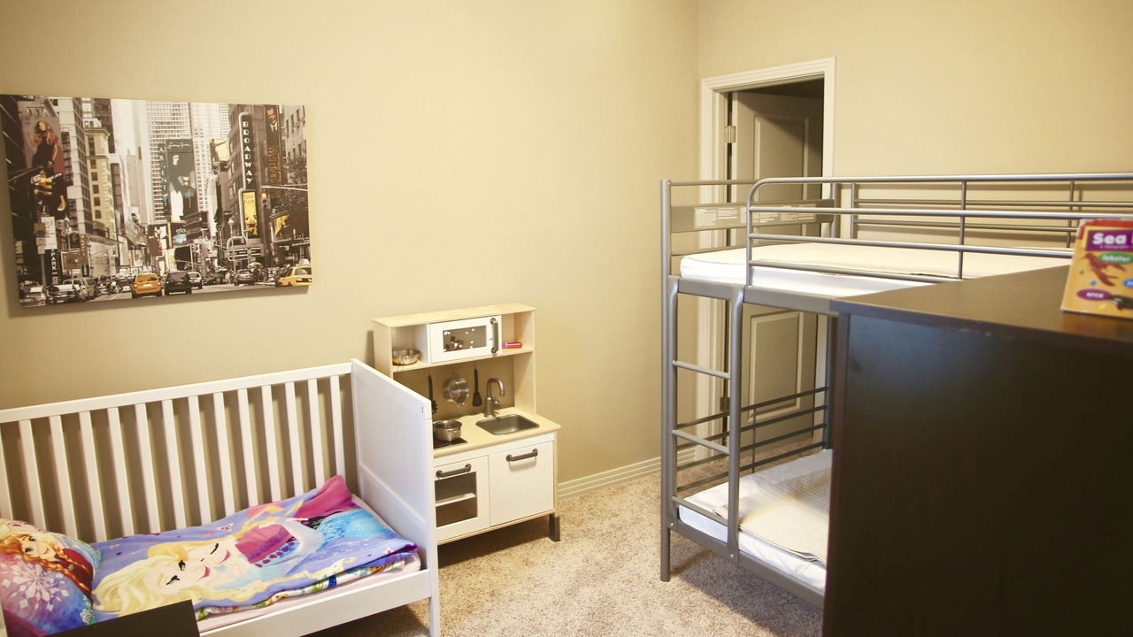 Photo of Bedroom in Happy Valley