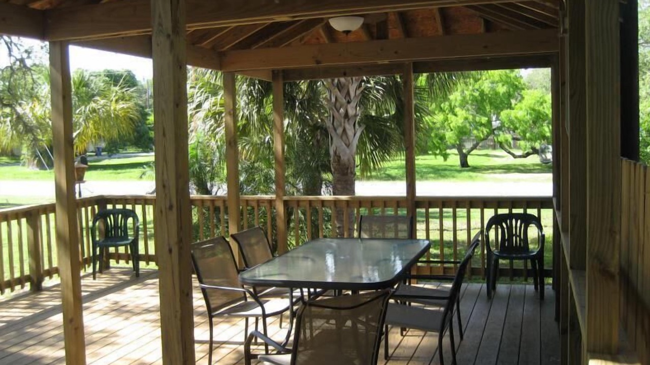Photo of Outdoor in Fulton