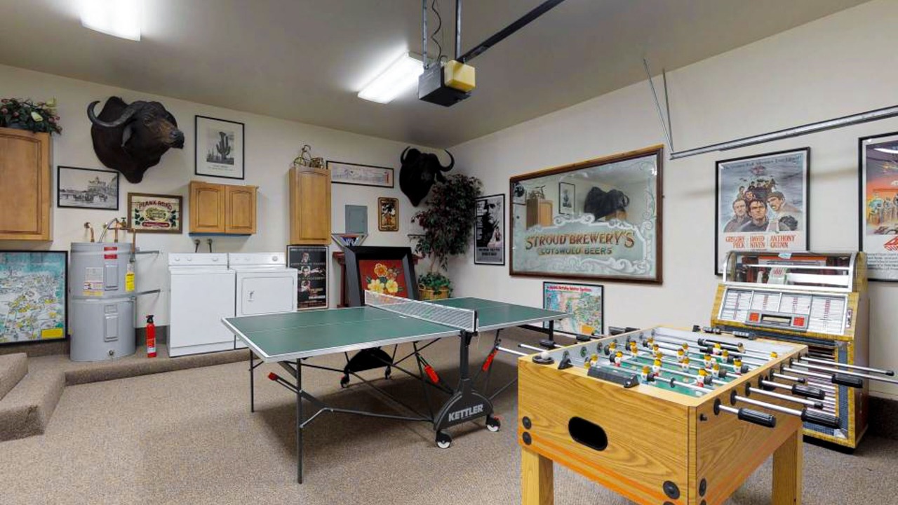 Photo of Bedroom in Groveland