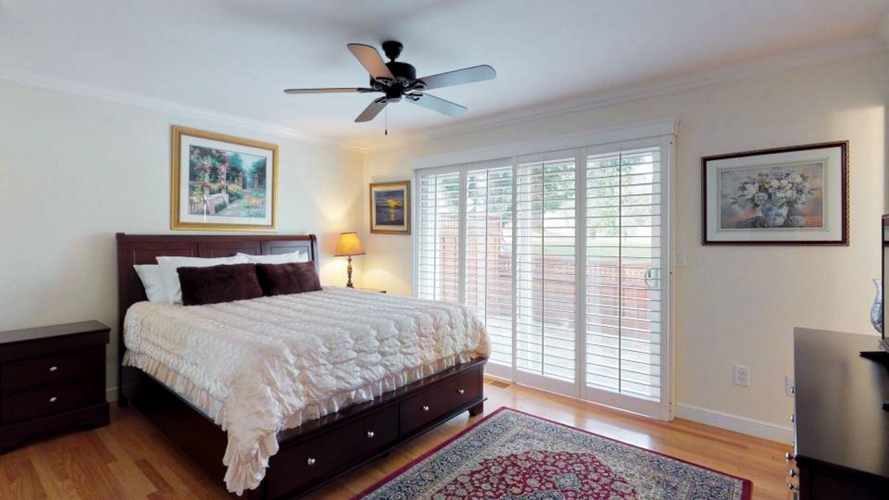Photo of Bedroom in Groveland