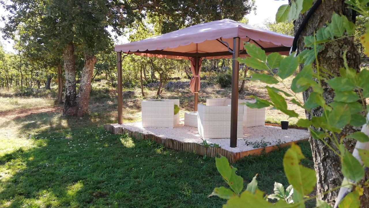 Photo of Outdoor in Bras