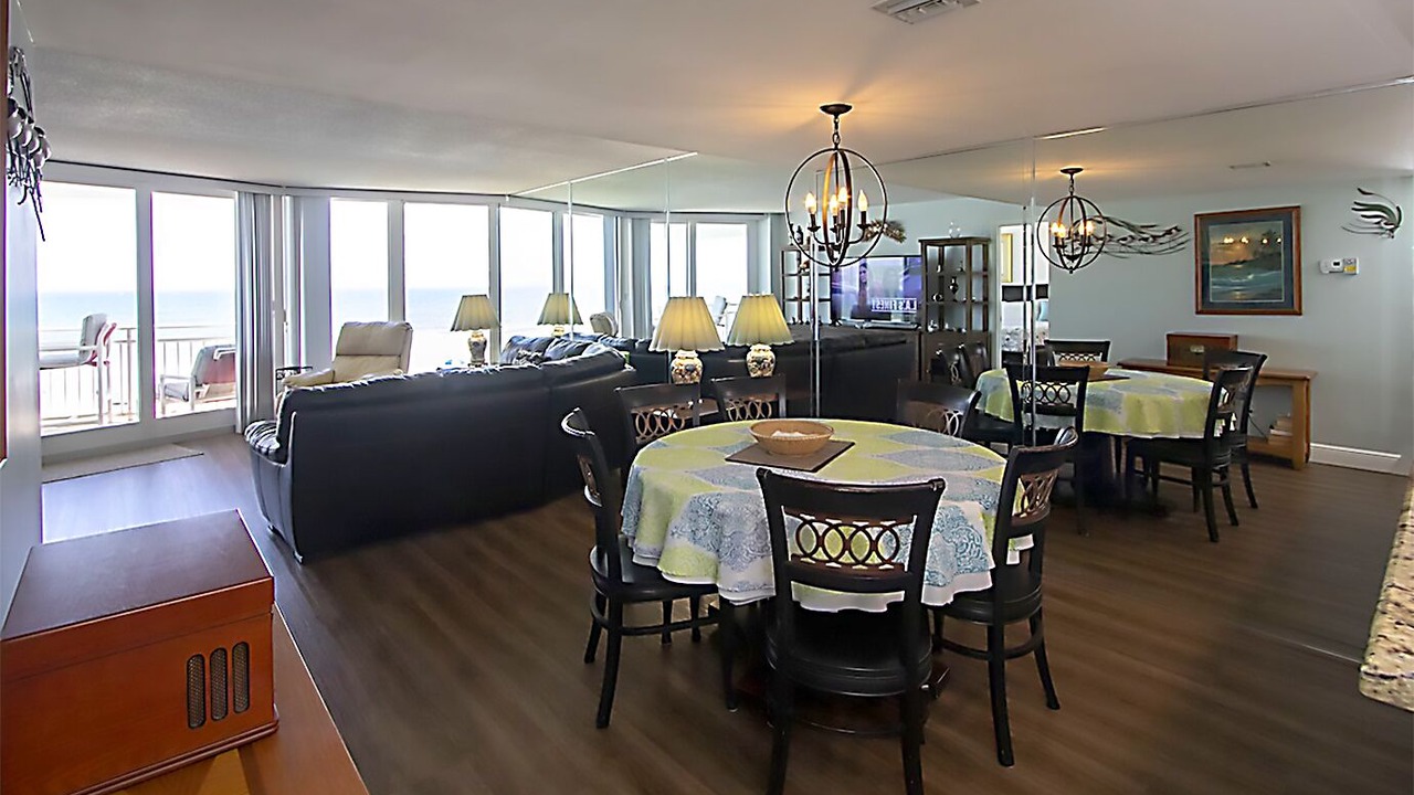 Photo of Livingroom in Daytona Beach Shores