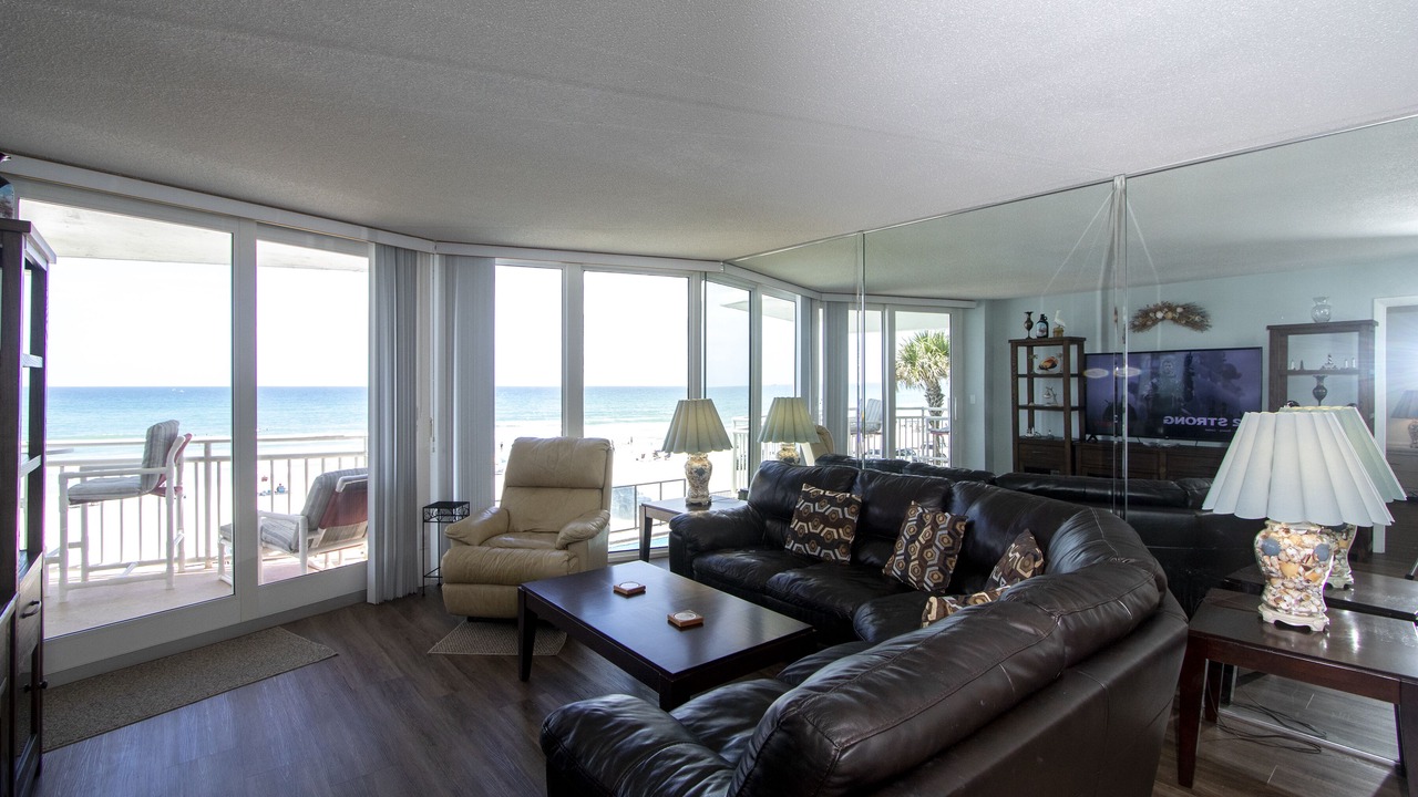 Photo of Bedroom in Daytona Beach Shores