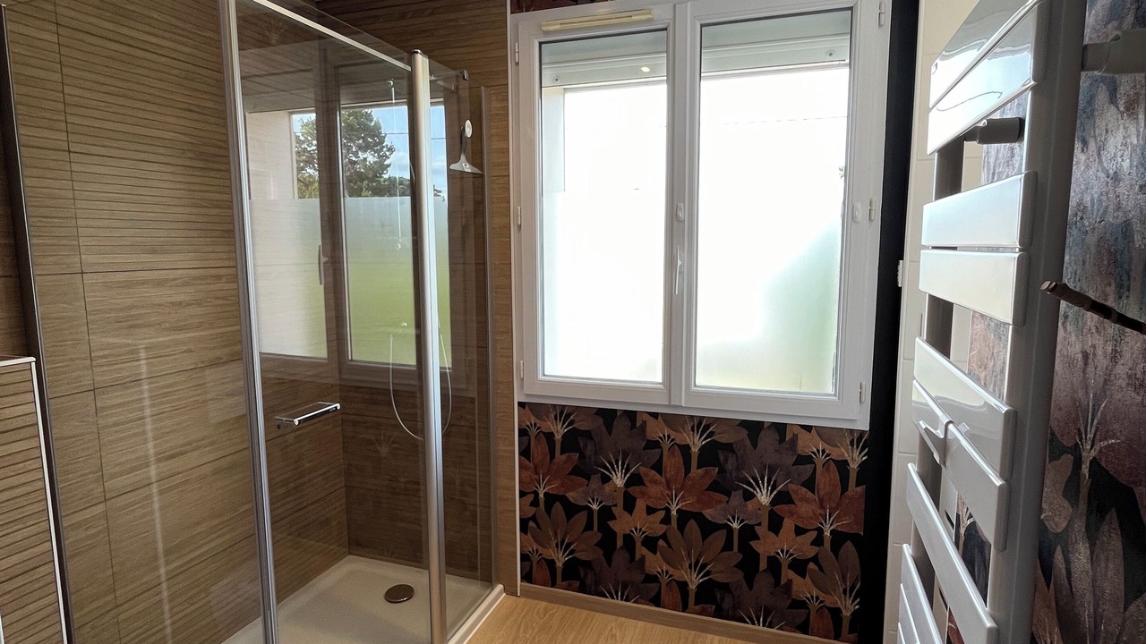 Photo of Bathroom in Locquirec