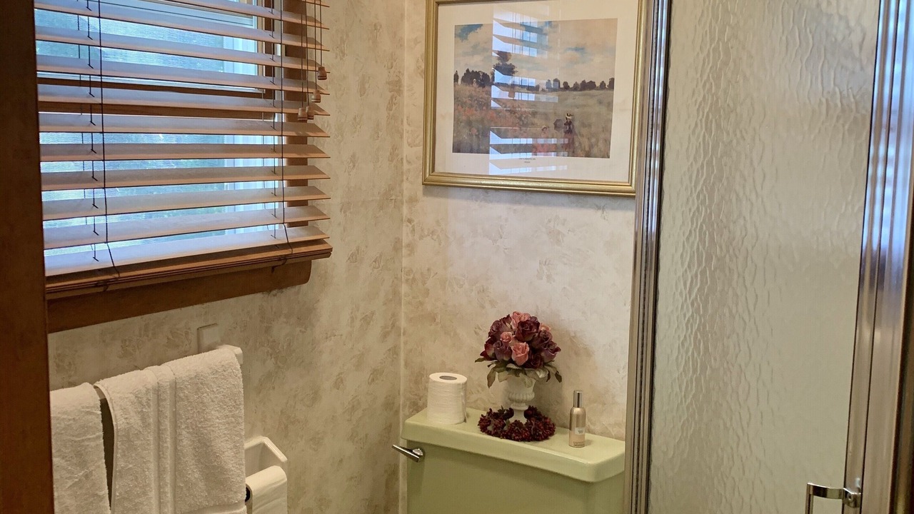 Photo of Bathroom in Greenport West