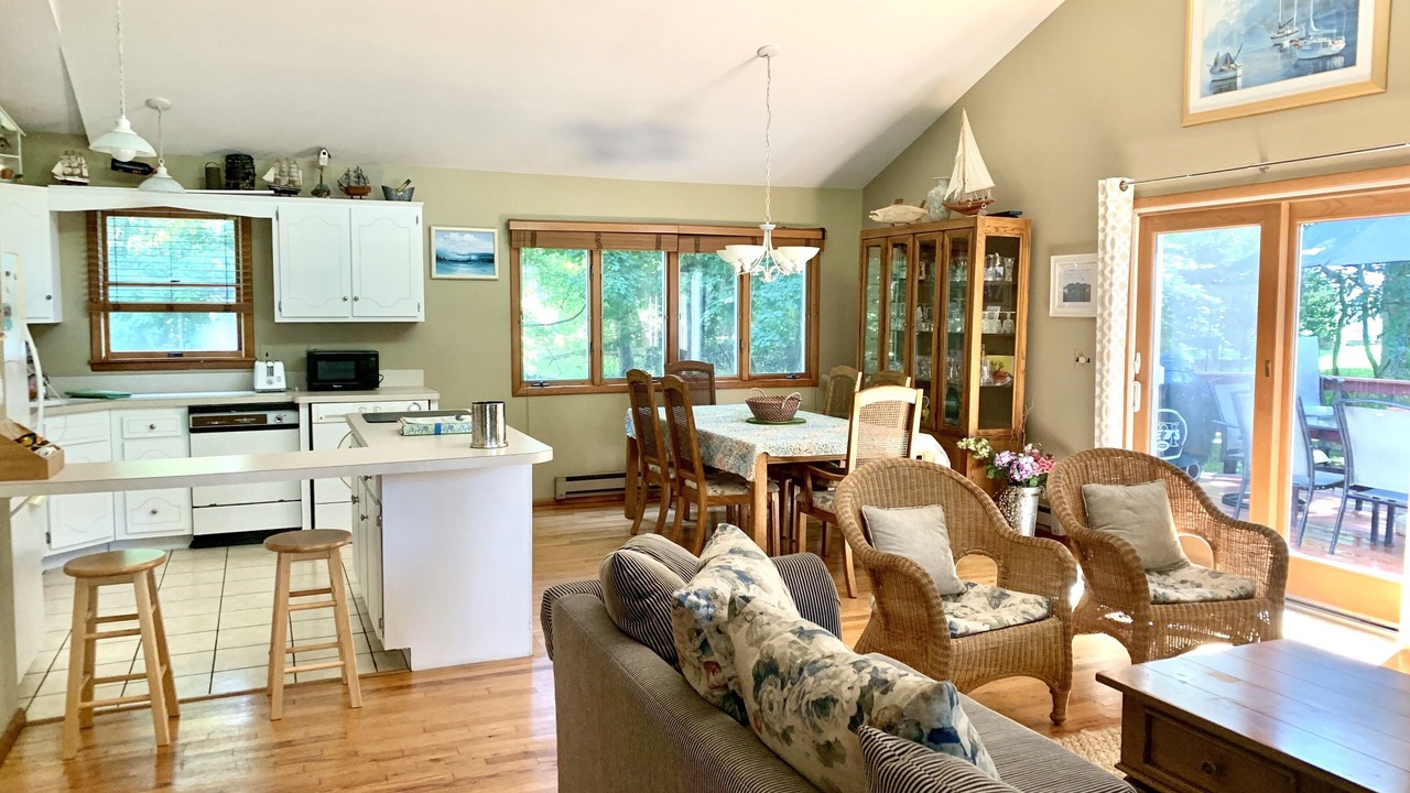 Photo of Bedroom in Greenport West