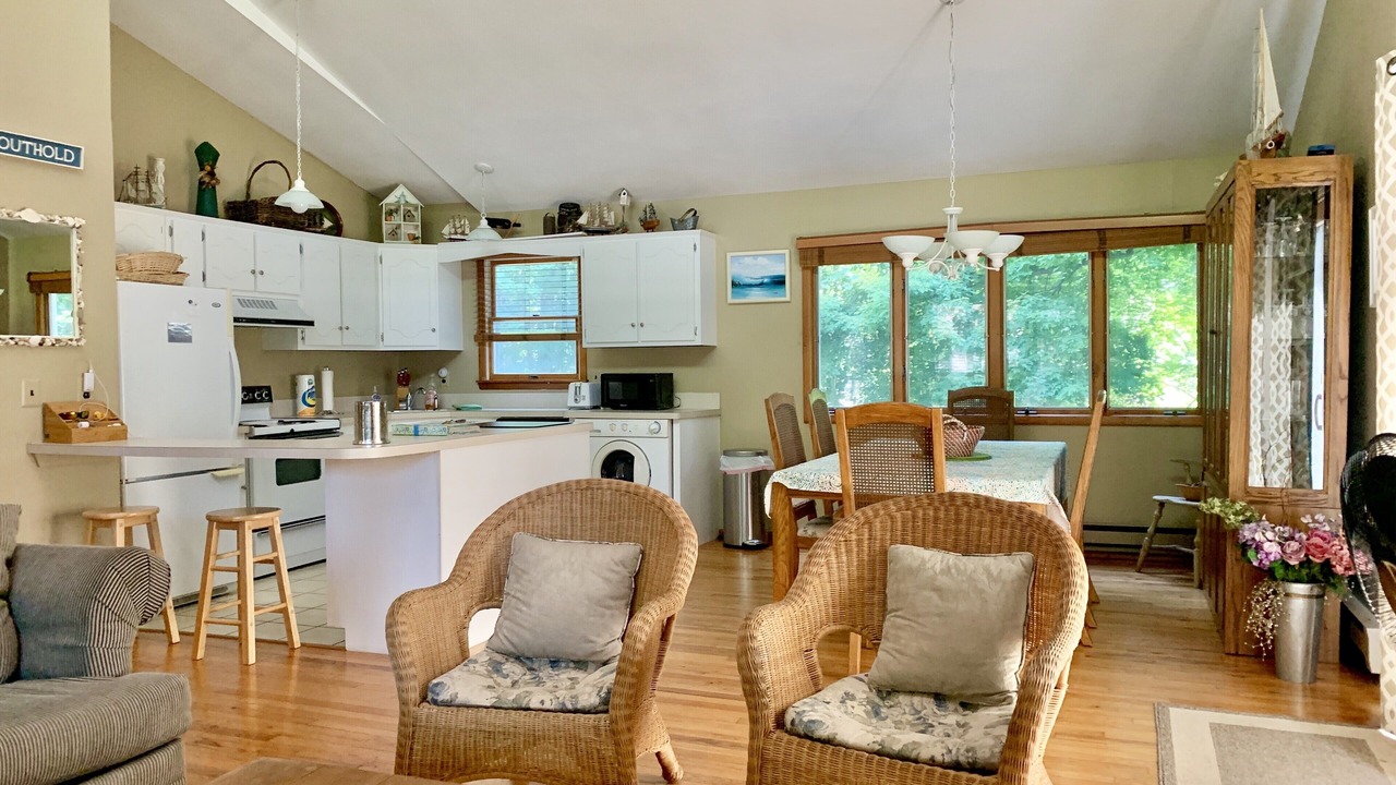 Photo of Bedroom in Greenport West