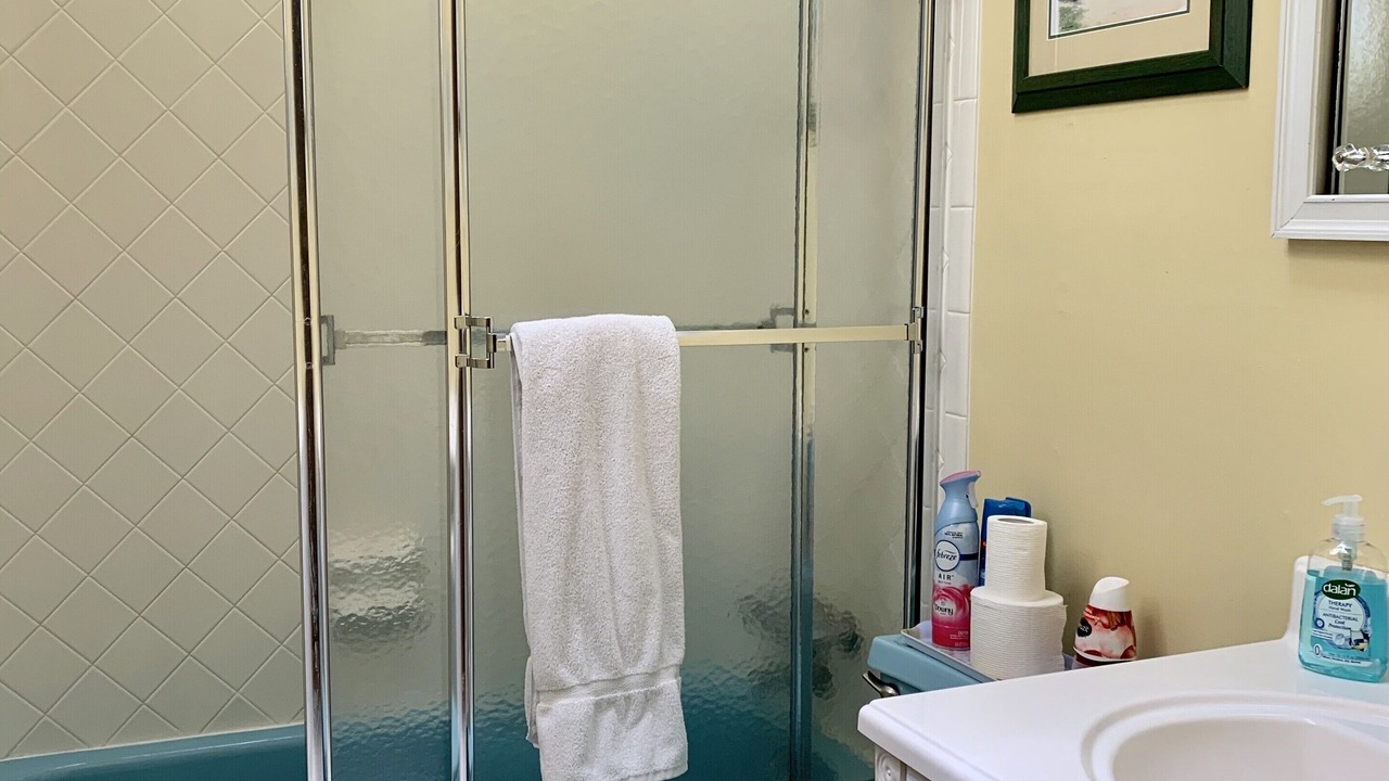 Photo of Bathroom in Greenport West