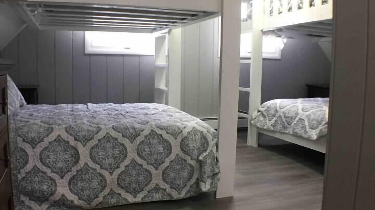 Photo of Bedroom in Mears