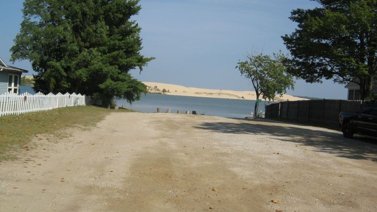 Photo of Outdoor in Mears