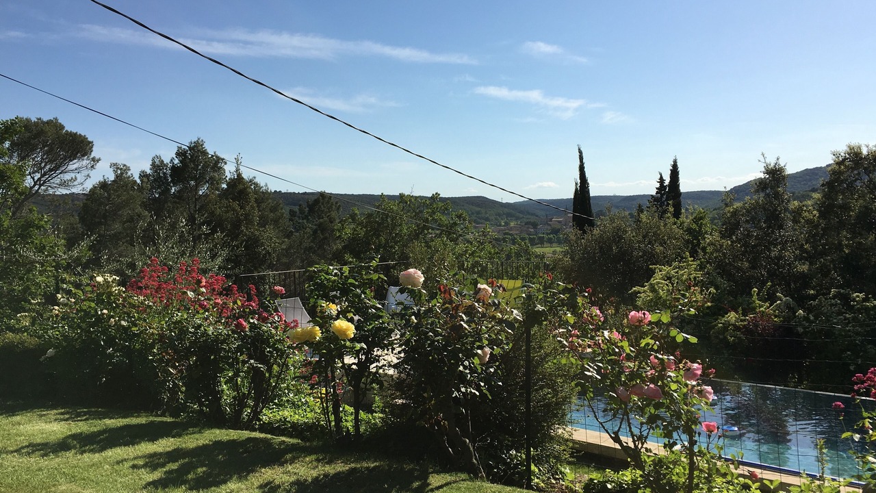 Photo of Outdoor in Connaux