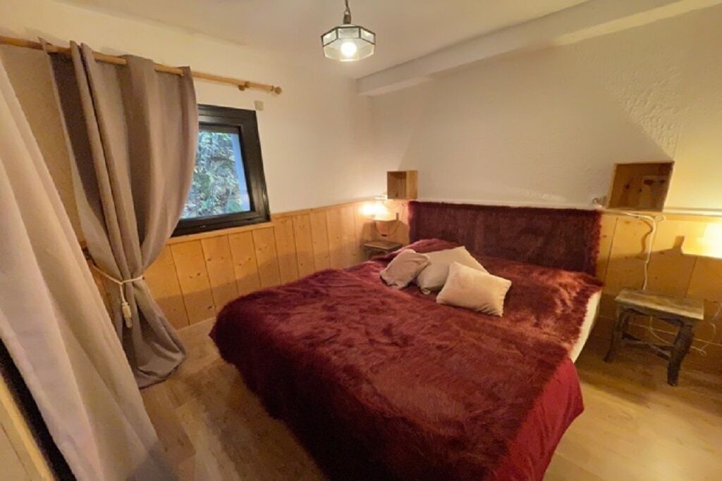 Photo of Bedroom in Mont-Dore