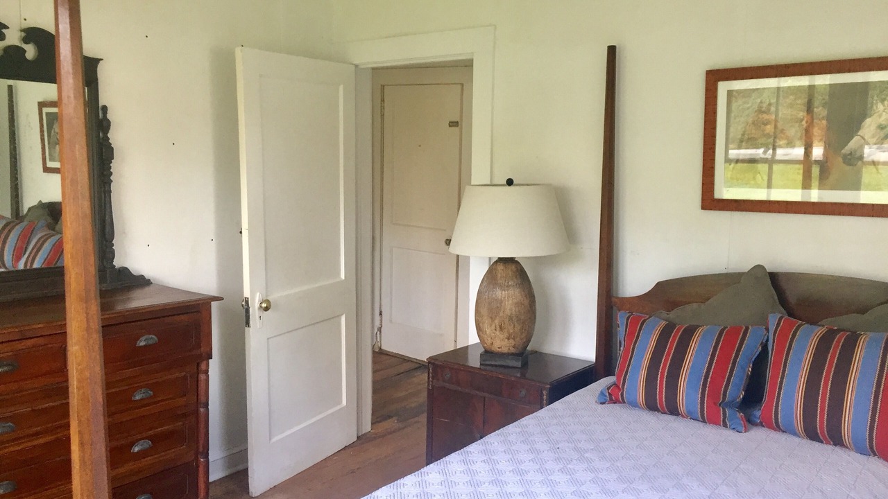 Photo of Bedroom in Lynn