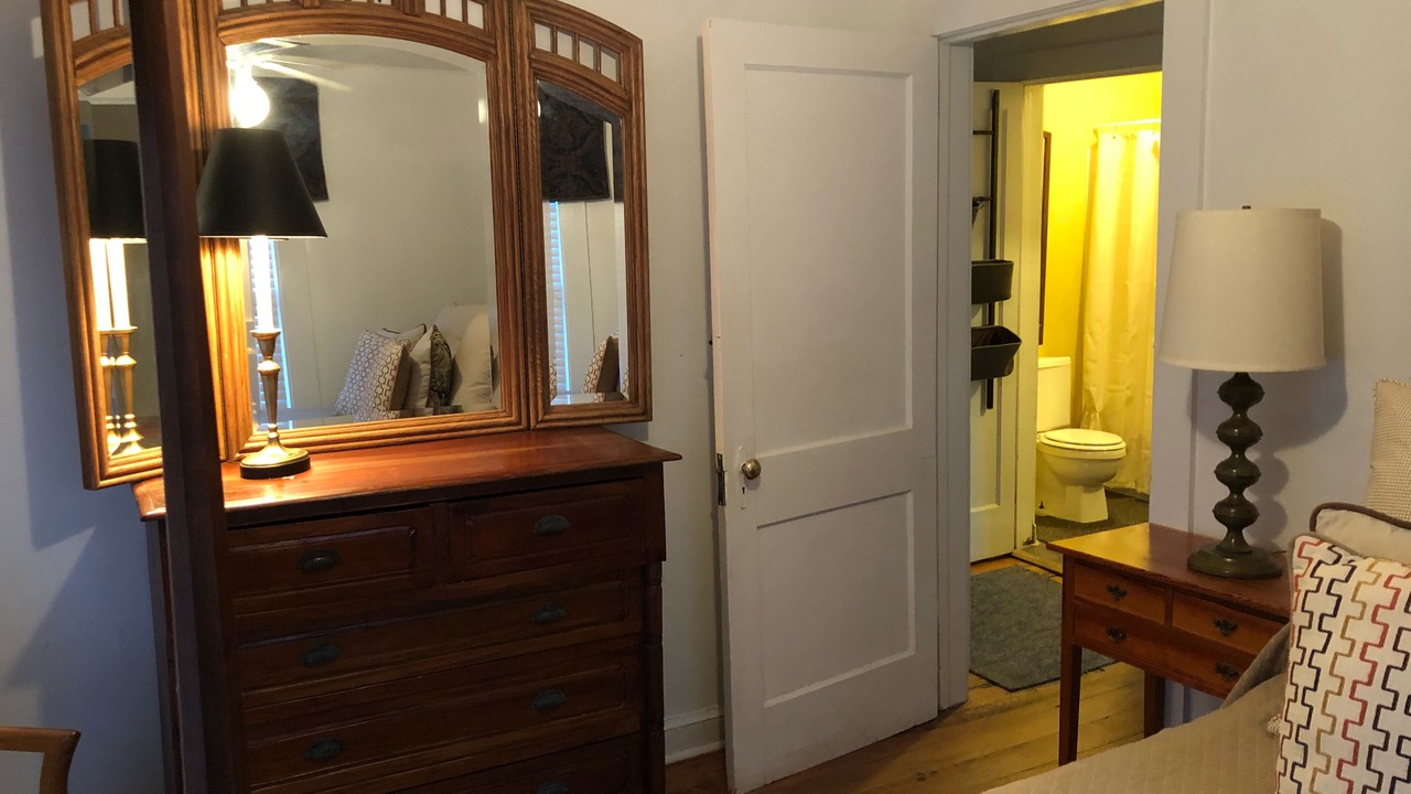 Photo of Bedroom in Lynn