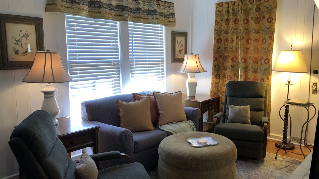 Photo of Livingroom in Lynn