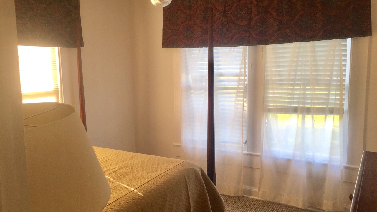Photo of Bedroom in Lynn