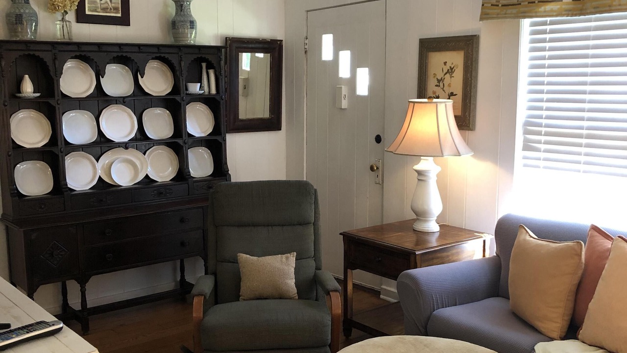 Photo of Livingroom in Lynn