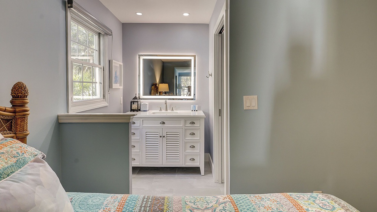 Photo of Bedroom in Shipyard Plantation