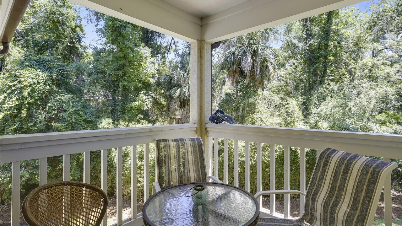Photo of Patio Balcony in Shipyard Plantation
