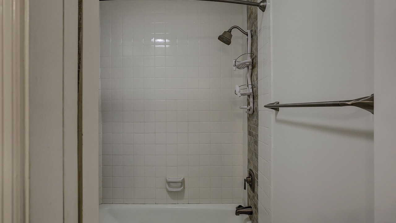 Photo of Bathroom in Shipyard Plantation