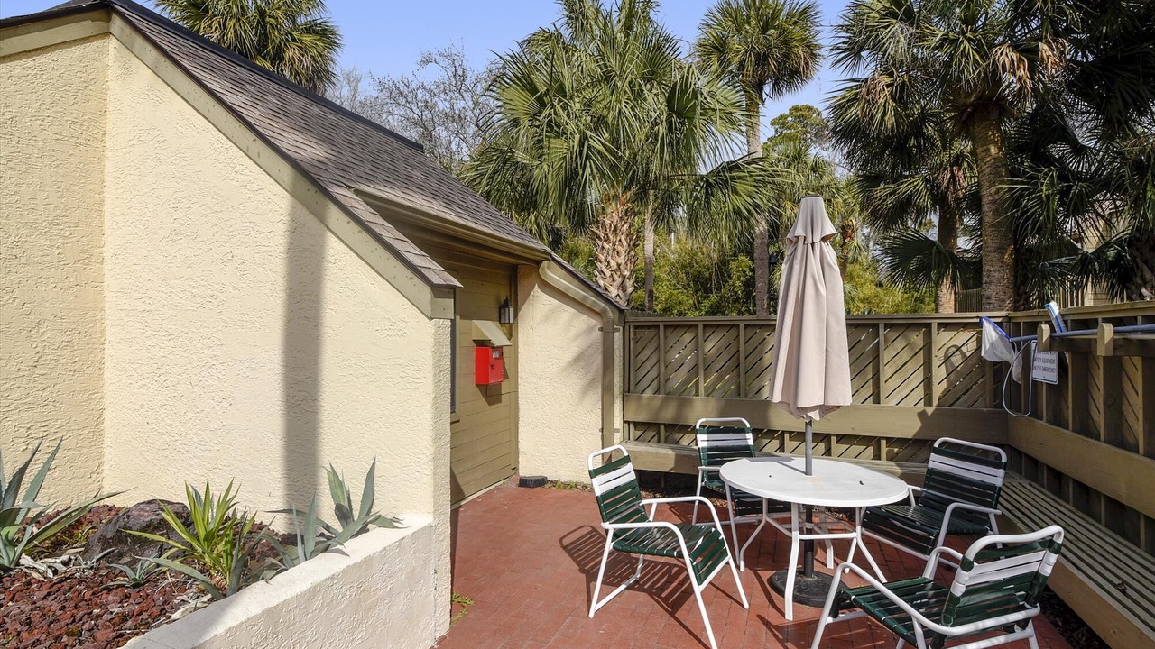Photo of Outdoor in Shipyard Plantation