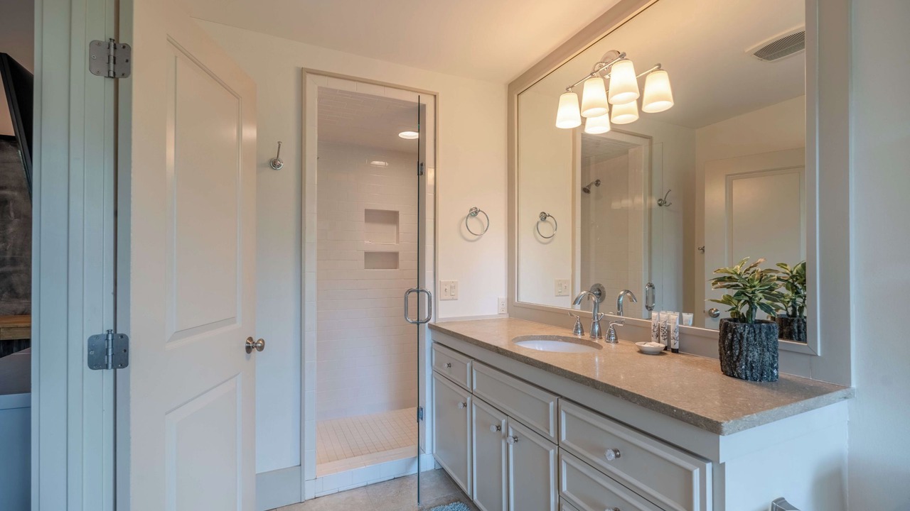 Photo of Bathroom in Oceanside