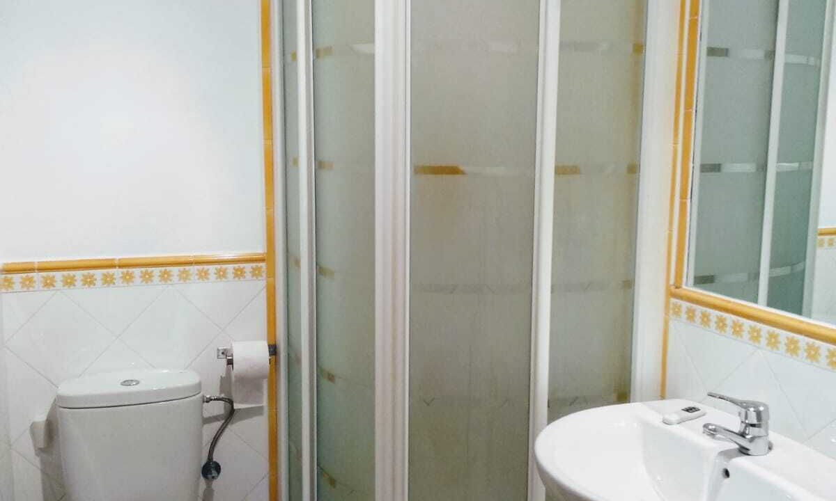 Photo of Bathroom in Burunchel