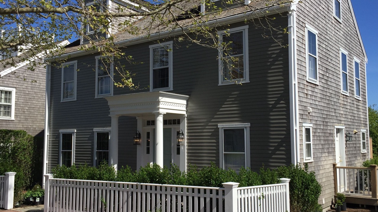 Photo of Others in Nantucket Town