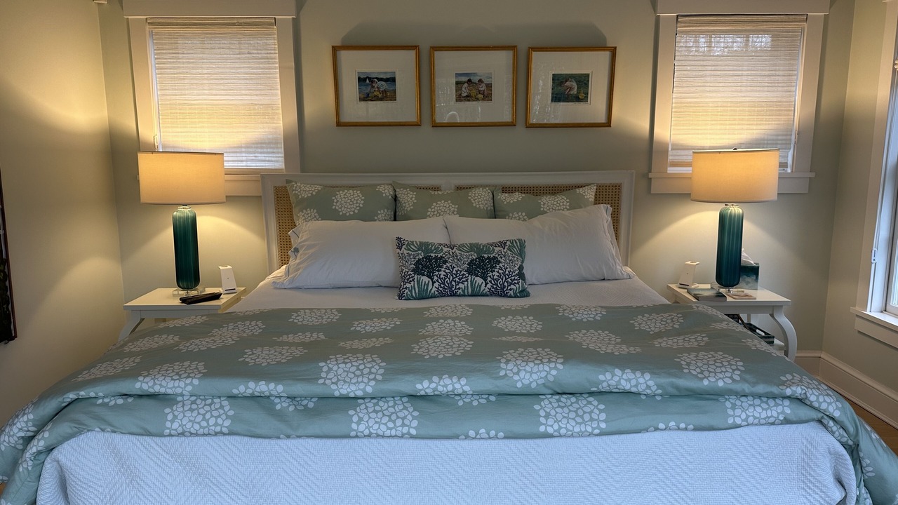 Photo of Others in Nantucket Town