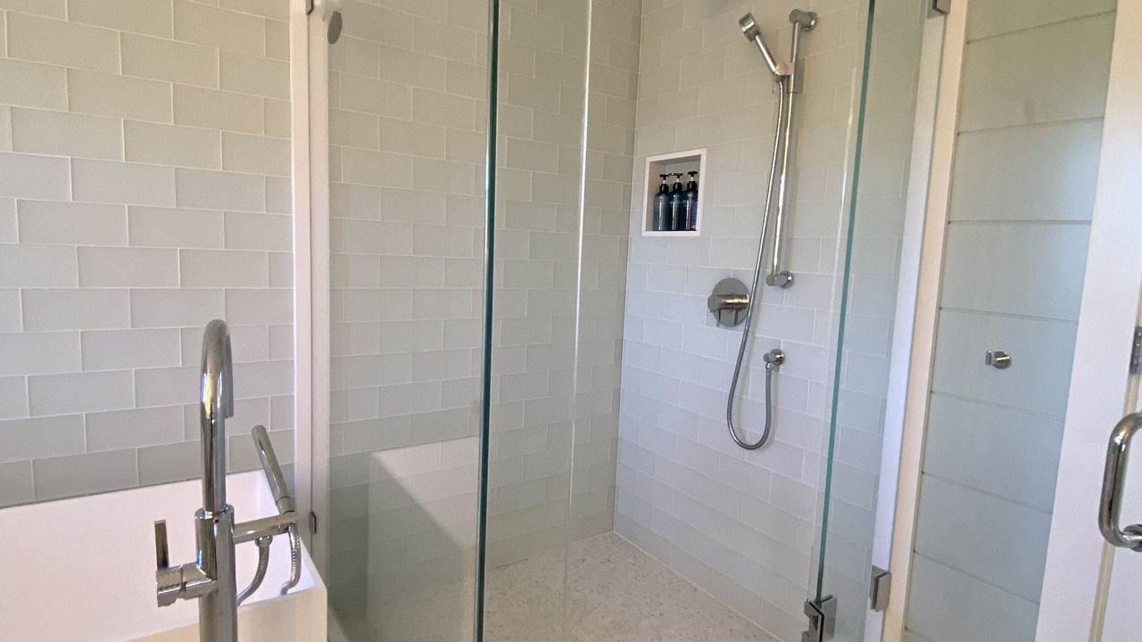 Photo of Others in Nantucket Town