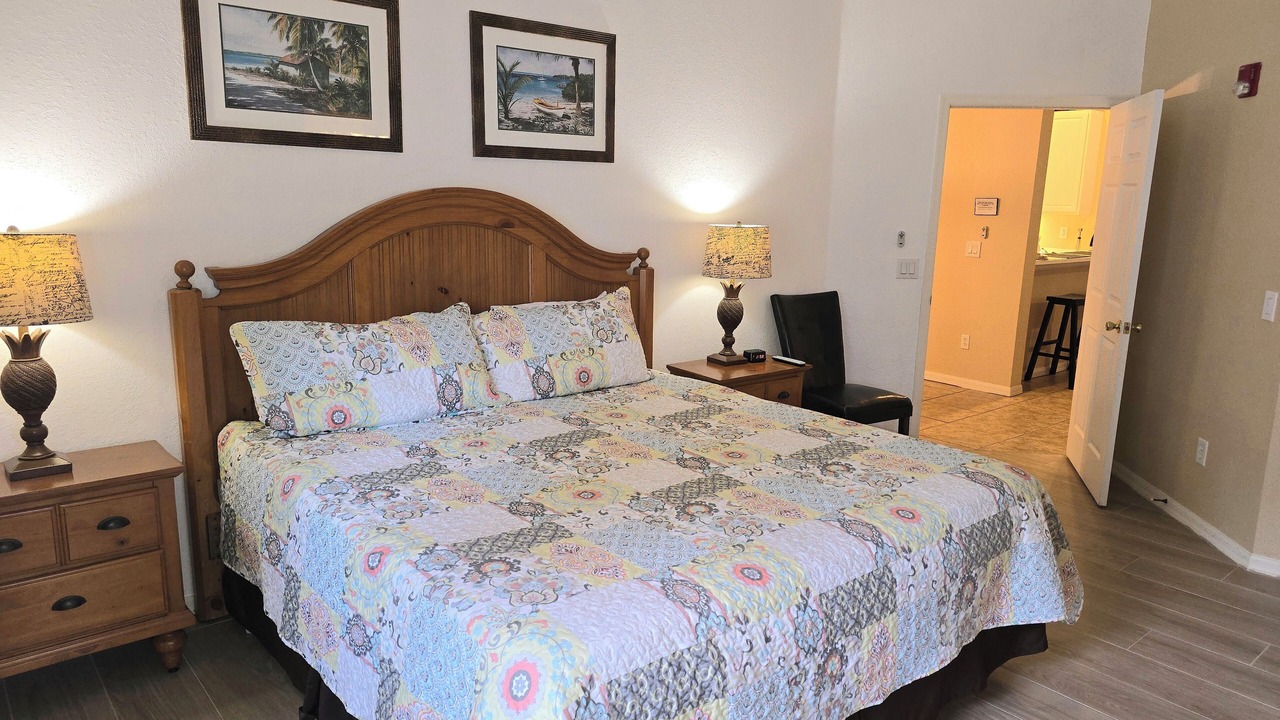 Photo of Bedroom in Bahama Bay