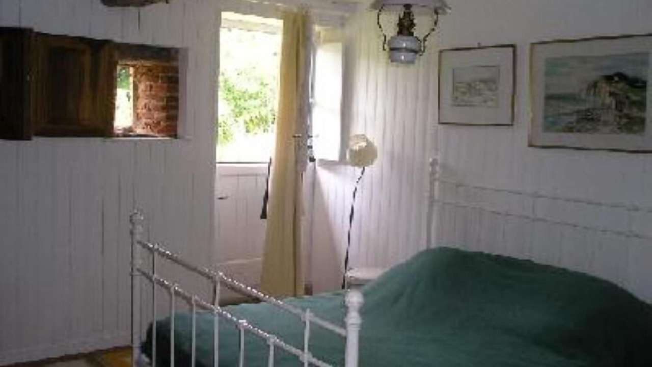 Photo of Bedroom in Sotteville-sur-Mer