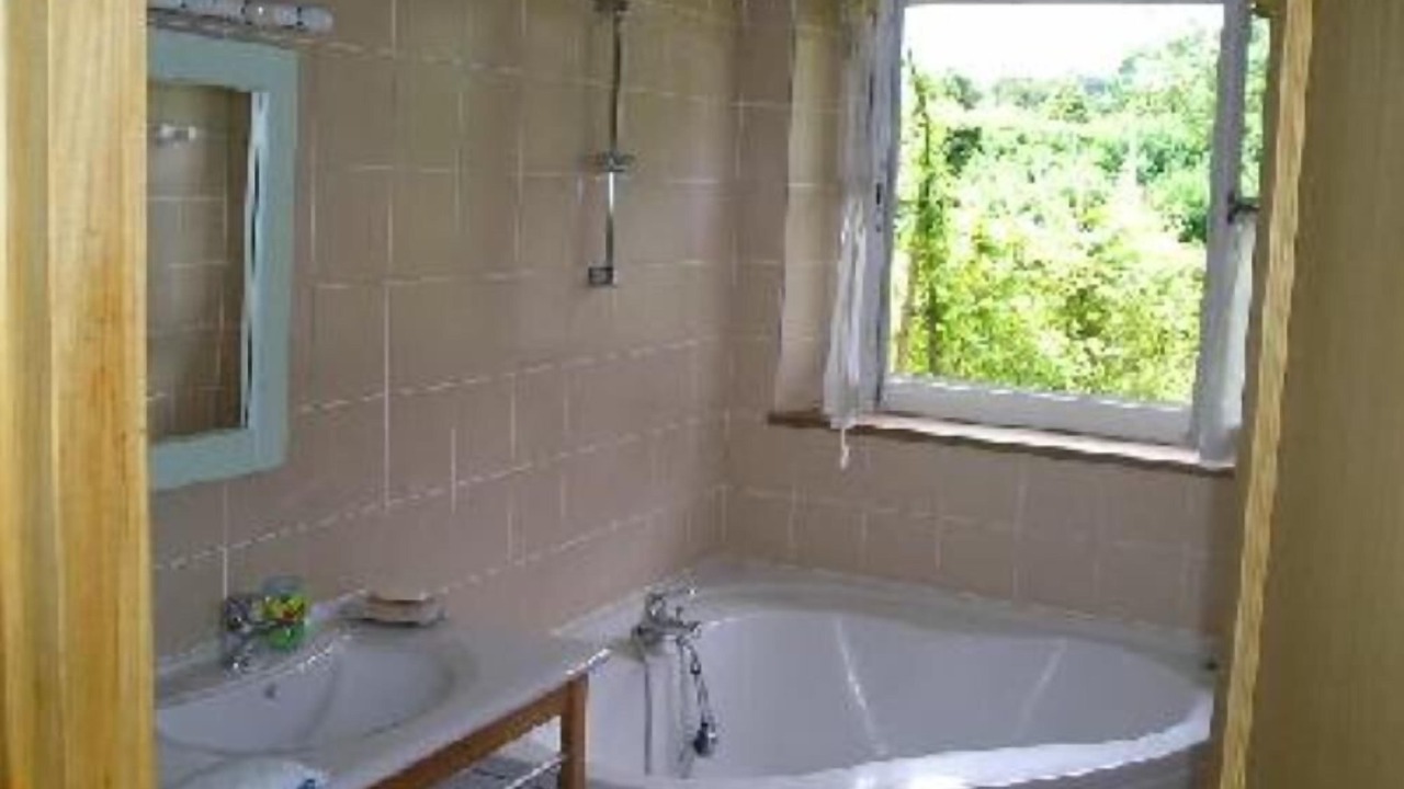 Photo of Bathroom in Sotteville-sur-Mer