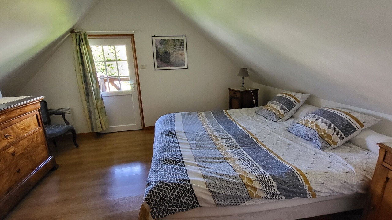 Photo of Bedroom in Fauville-en-Caux