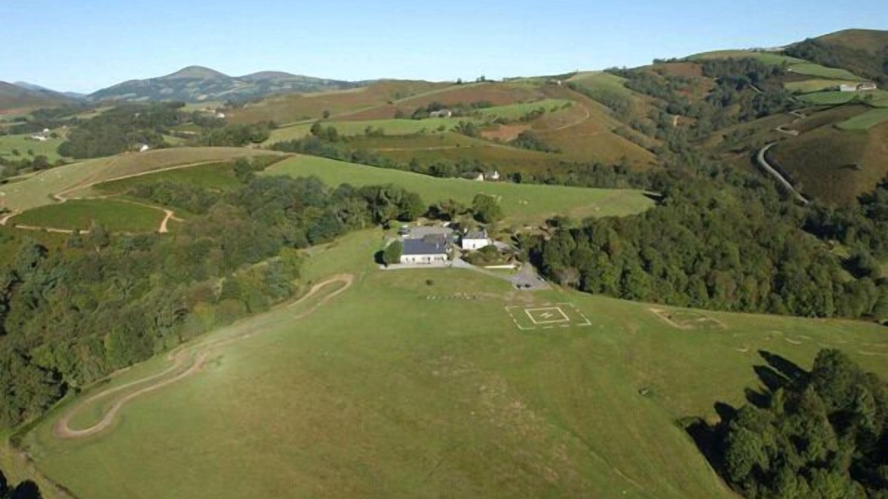 Photo of Others in Aramits