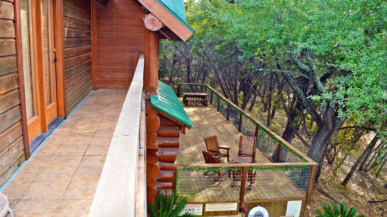 Photo of Patio Balcony in Marble Falls