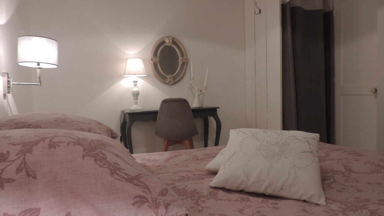Photo of Bedroom in Benouville